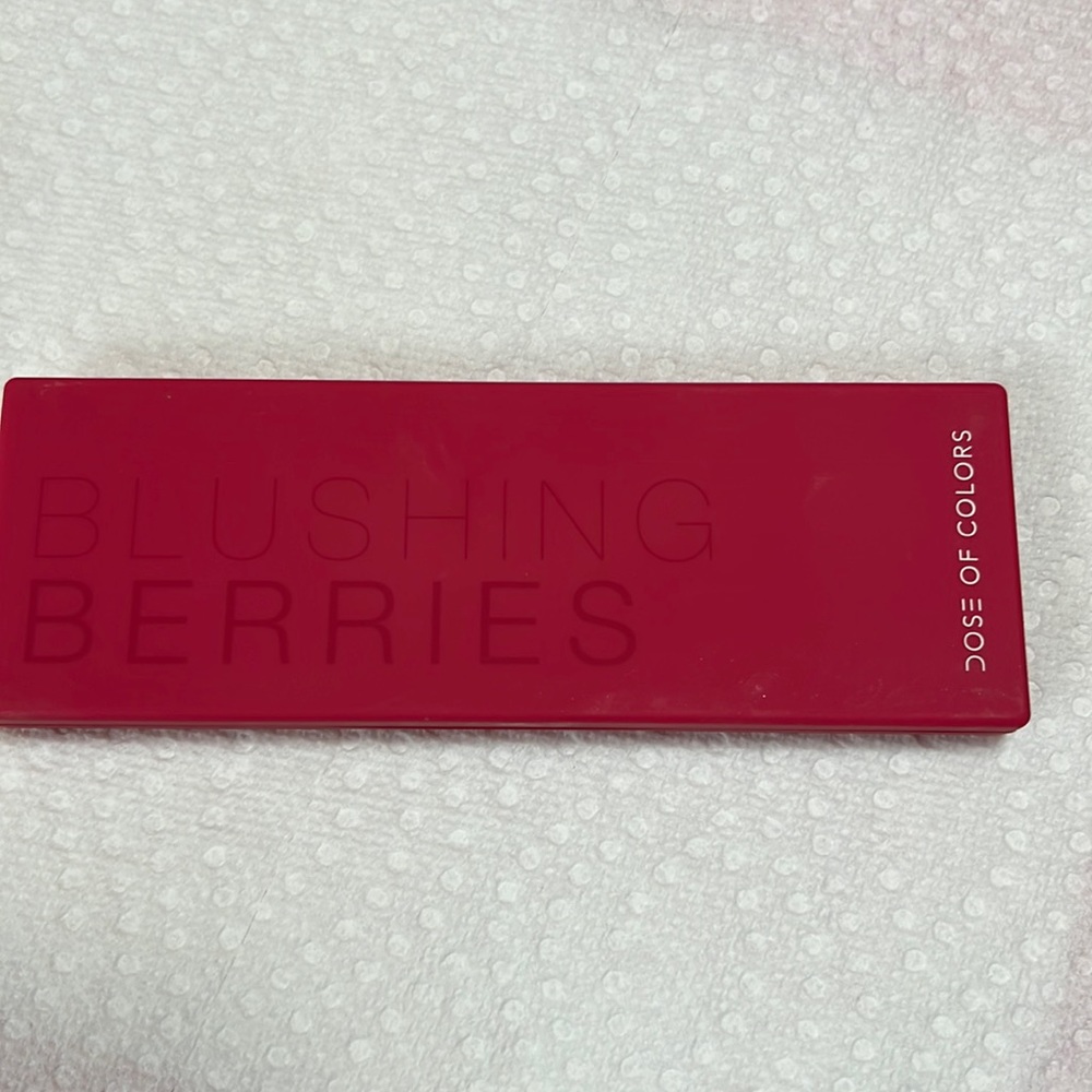 Dose of Colors Blushing Berries Eyeshadow Pallet New no box